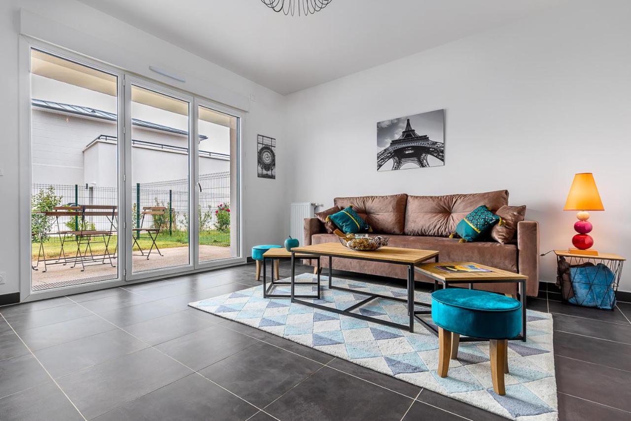 King Size Bed - Free Private Parking - Garden & Terrace - 14Min From Disneyland Ferrières-en-Brie Exteriör bild